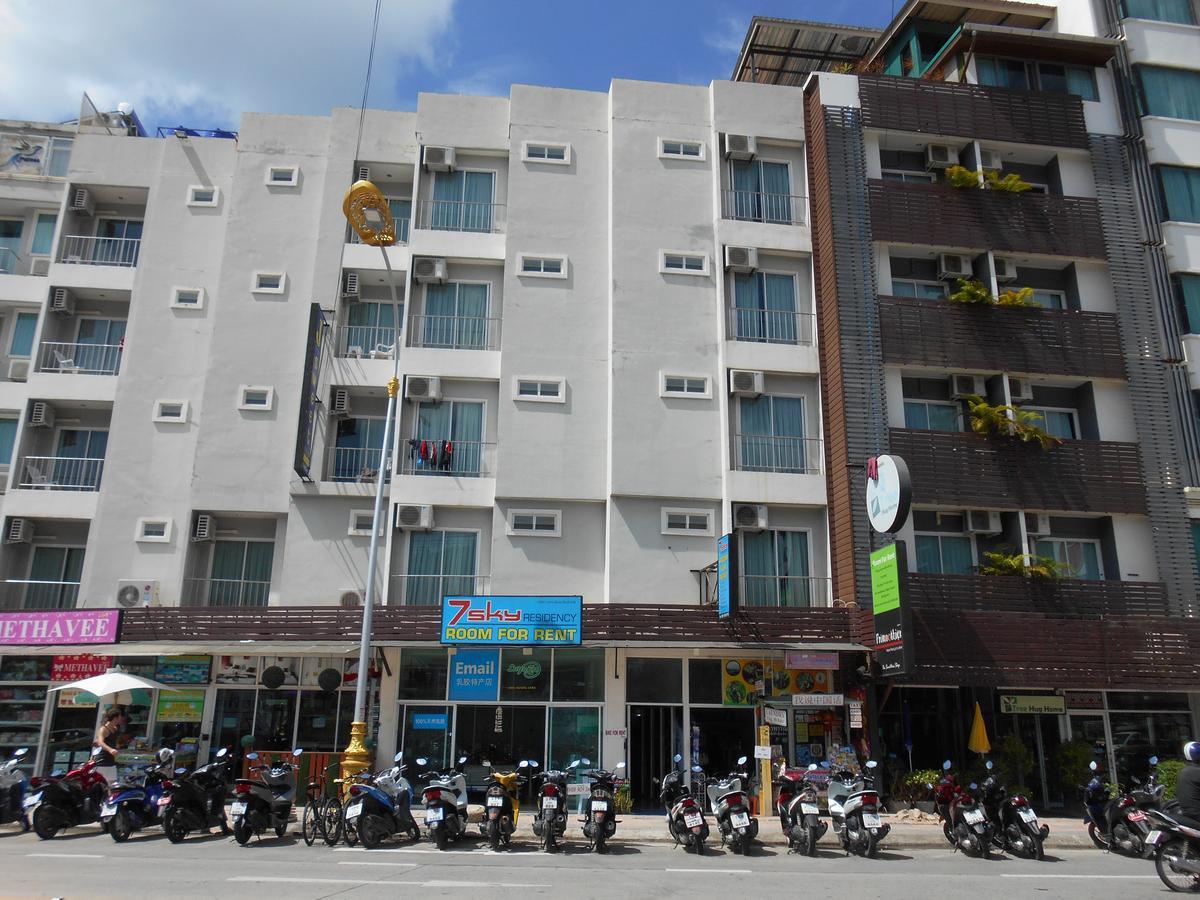 7 Sky Residency Hotel Patong Buitenkant foto